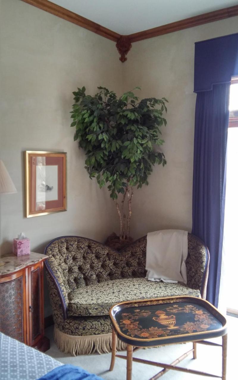 Inntiquity, A Country Inn Logansport Luaran gambar
