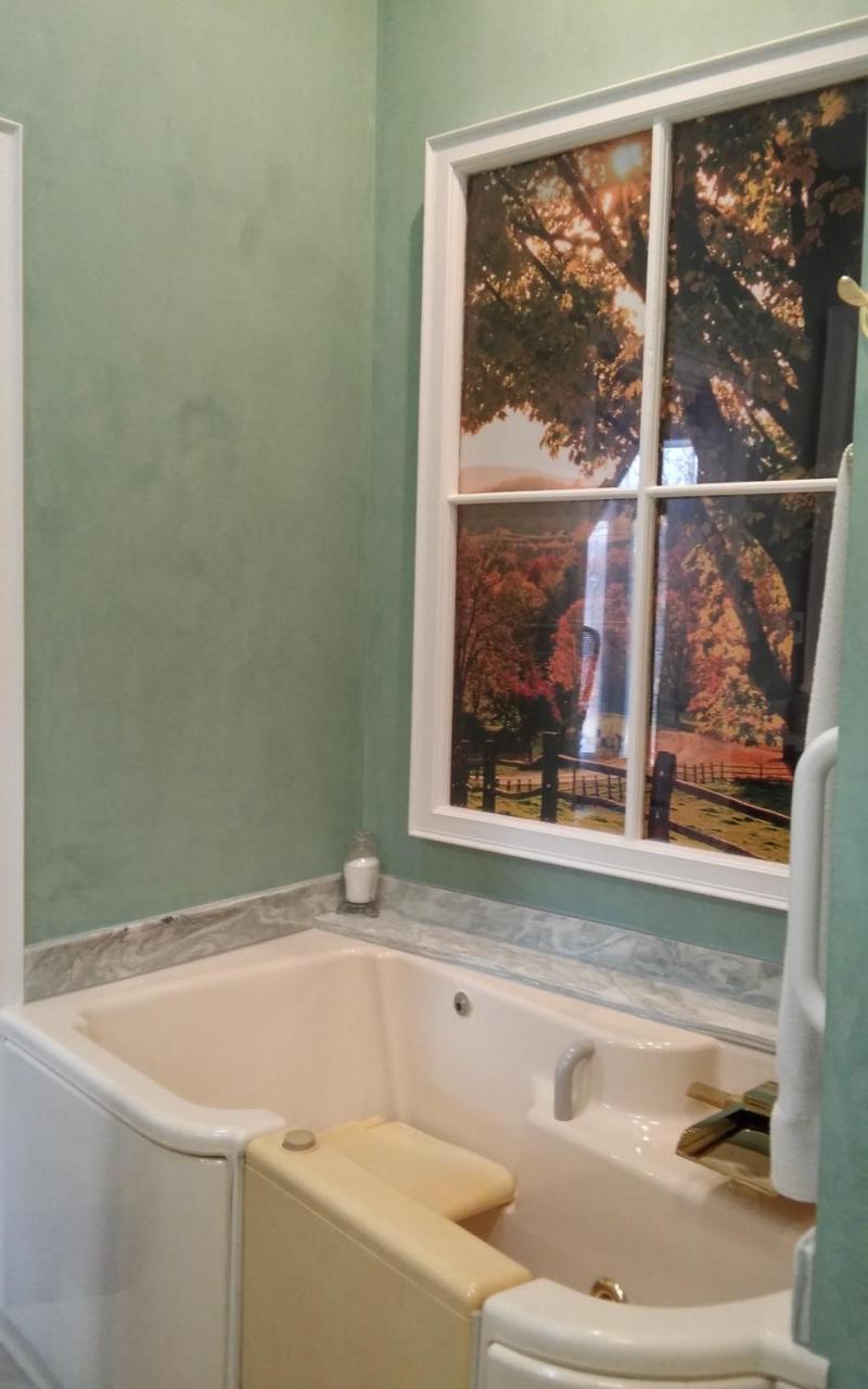 Inntiquity, A Country Inn Logansport Luaran gambar